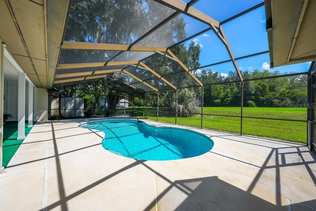 En Venta: $610,000 (4 camas, 3 baños, 2626 Pies cuadrados)
