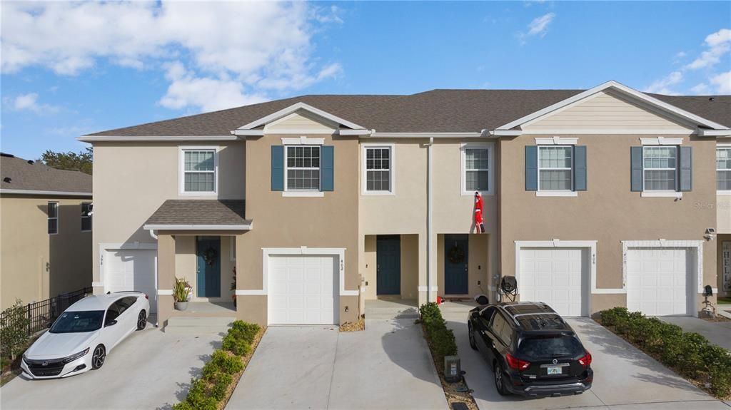 For Rent: $1,750 (3 beds, 2 baths, 1613 Square Feet)