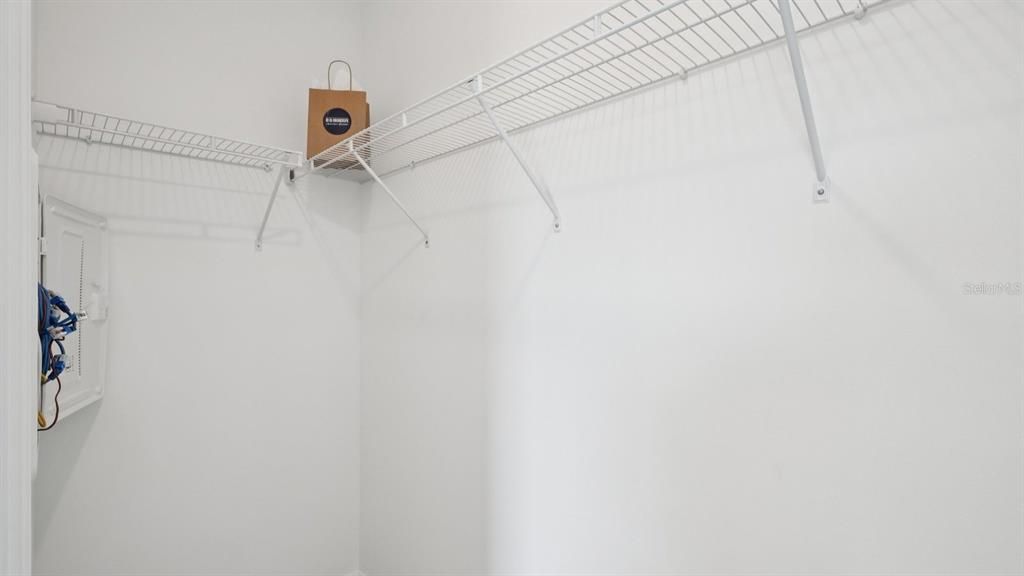 For Sale: $462,000 (3 beds, 2 baths, 1463 Square Feet)