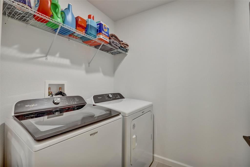 For Sale: $575,000 (5 beds, 4 baths, 2696 Square Feet)