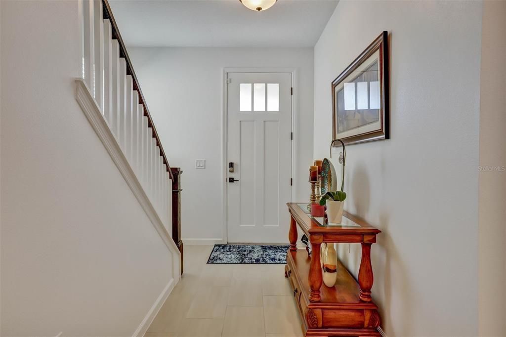 For Sale: $575,000 (5 beds, 4 baths, 2696 Square Feet)