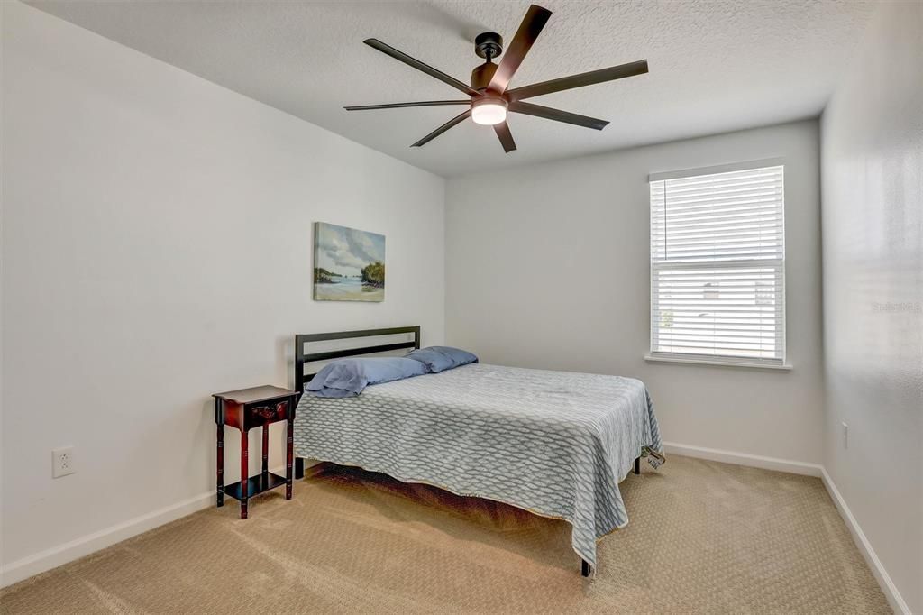 For Sale: $575,000 (5 beds, 4 baths, 2696 Square Feet)