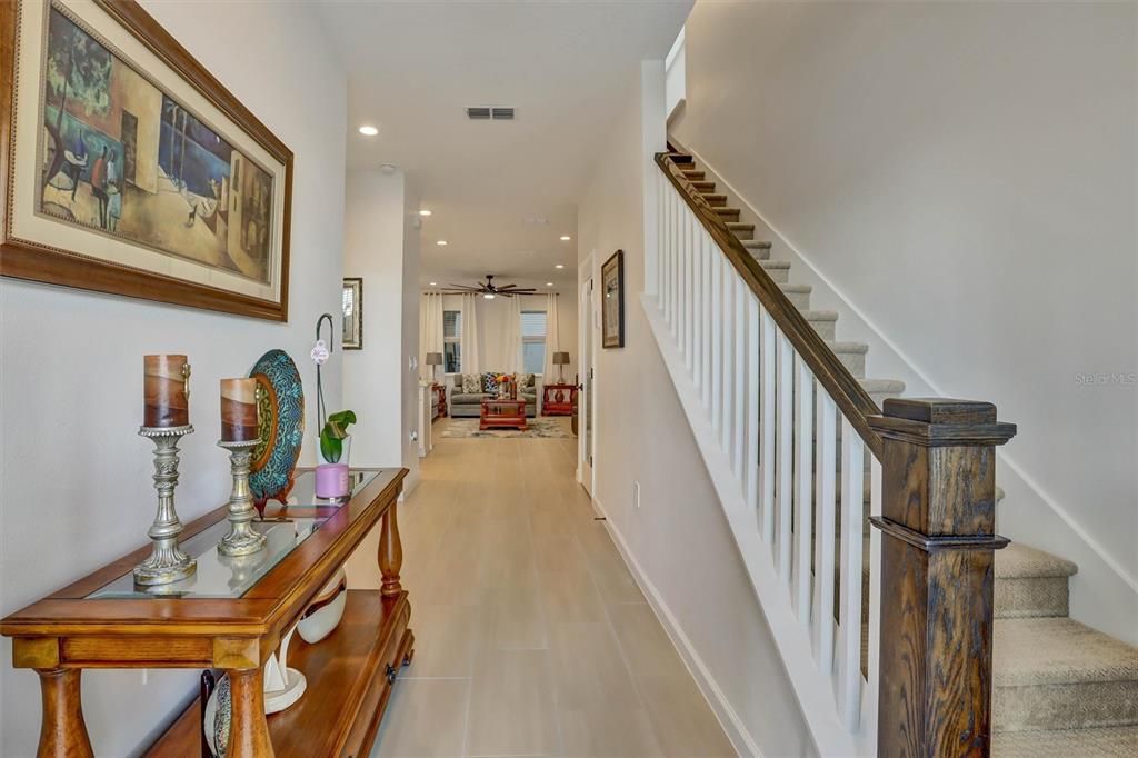 For Sale: $575,000 (5 beds, 4 baths, 2696 Square Feet)