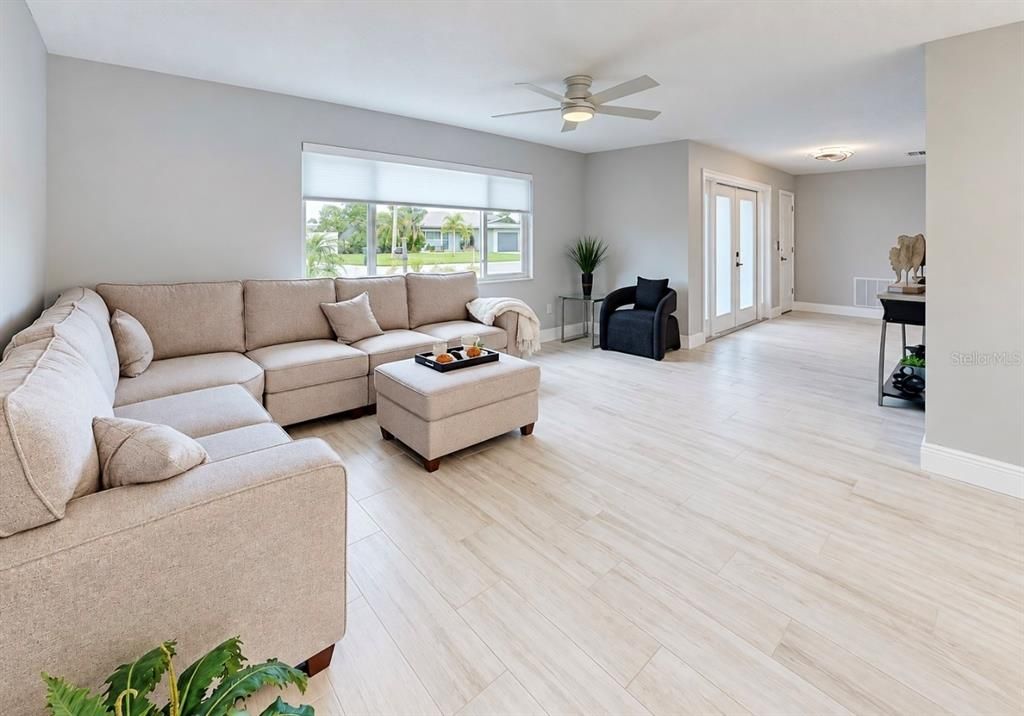 En Venta: $799,999 (3 camas, 2 baños, 1795 Pies cuadrados)