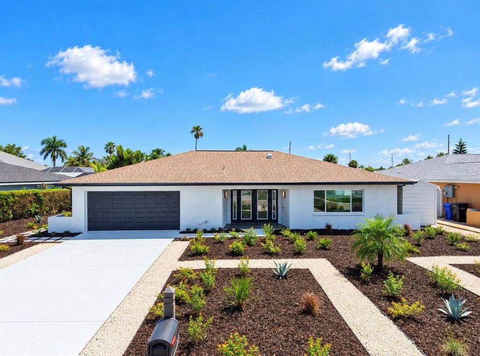 En Venta: $799,999 (3 camas, 2 baños, 1795 Pies cuadrados)
