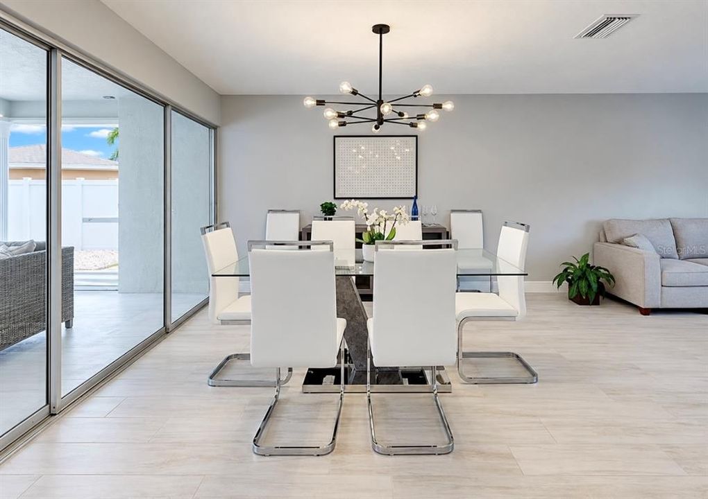 En Venta: $799,999 (3 camas, 2 baños, 1795 Pies cuadrados)
