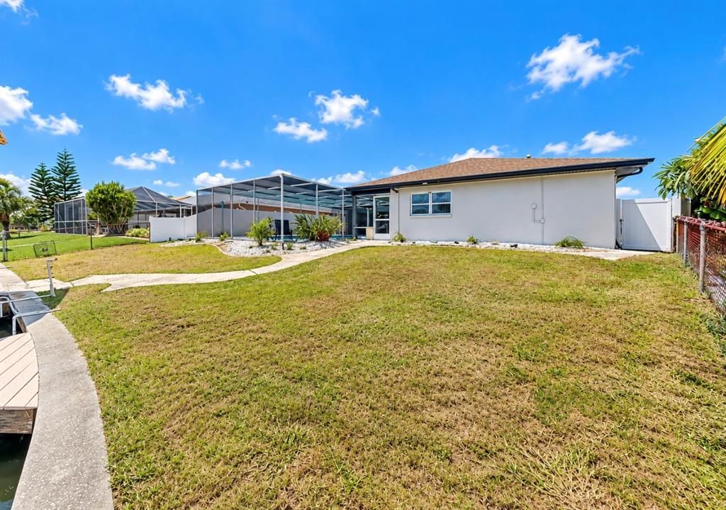 En Venta: $799,999 (3 camas, 2 baños, 1795 Pies cuadrados)