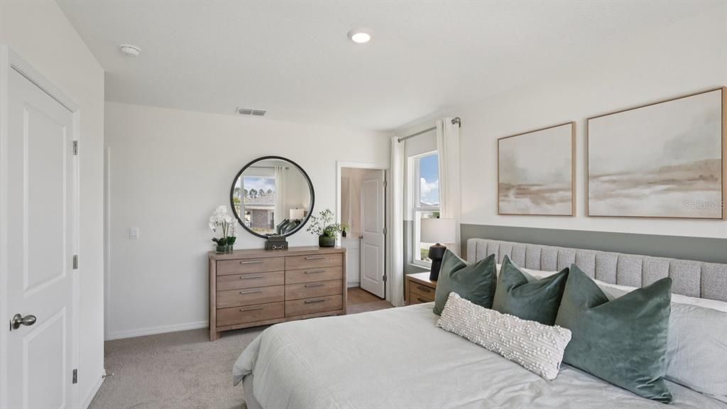 For Sale: $462,000 (3 beds, 2 baths, 1463 Square Feet)