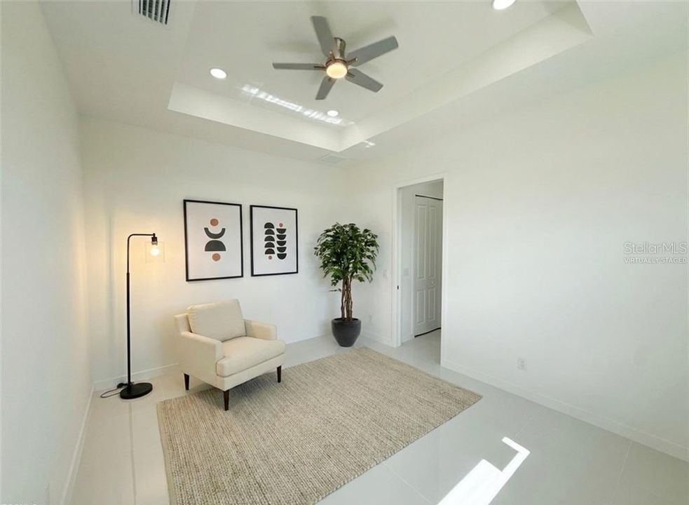 En Venta: $440,000 (4 camas, 3 baños, 1737 Pies cuadrados)