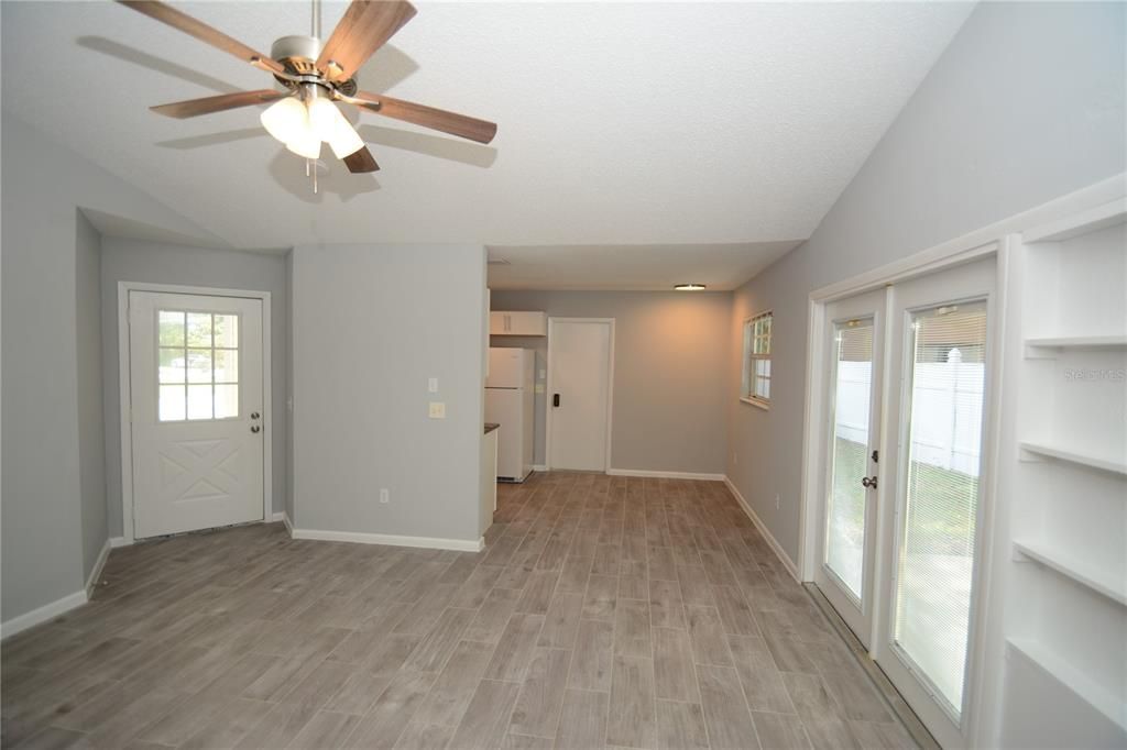 For Rent: $1,500 (2 beds, 2 baths, 1089 Square Feet)