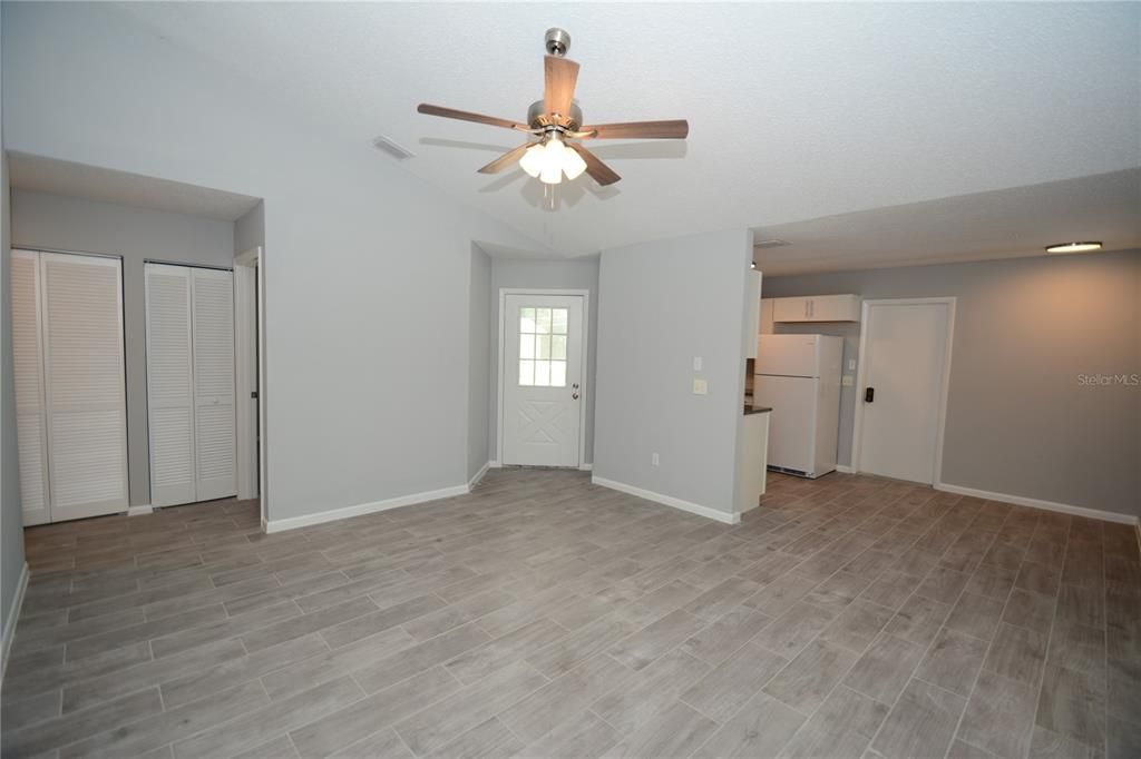 For Rent: $1,500 (2 beds, 2 baths, 1089 Square Feet)
