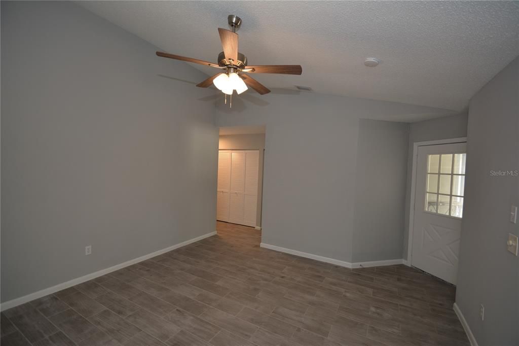 For Rent: $1,500 (2 beds, 2 baths, 1089 Square Feet)