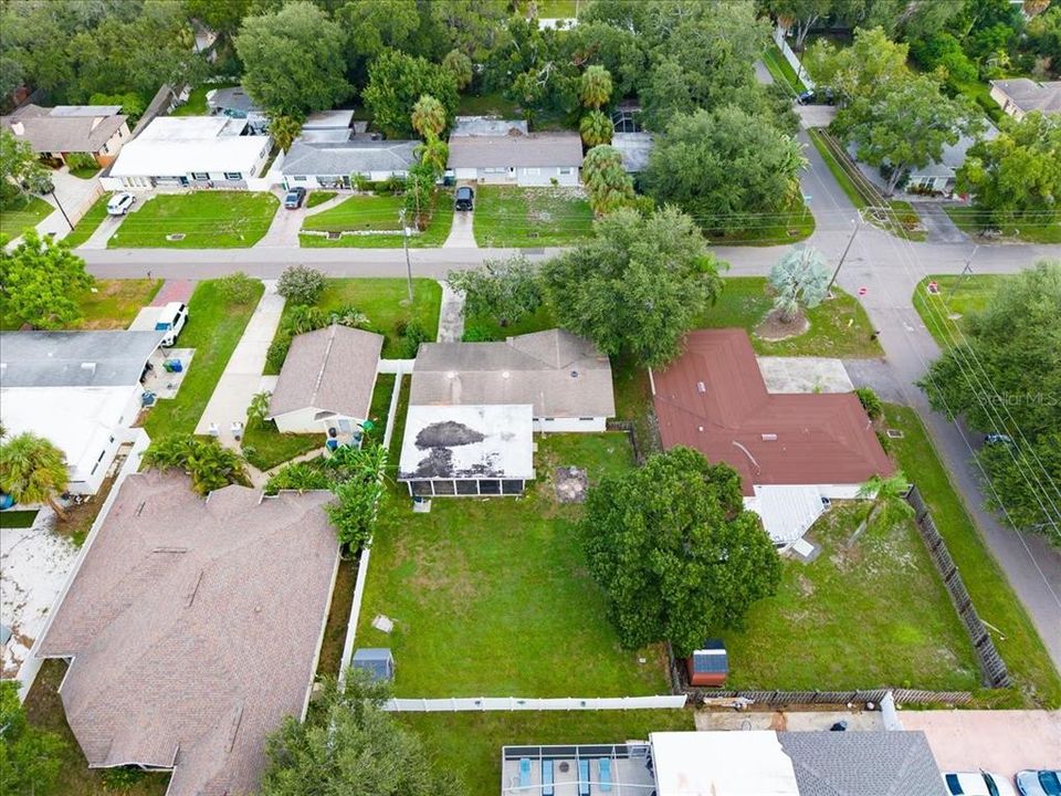 En Venta: $716,500 (3 camas, 2 baños, 1686 Pies cuadrados)