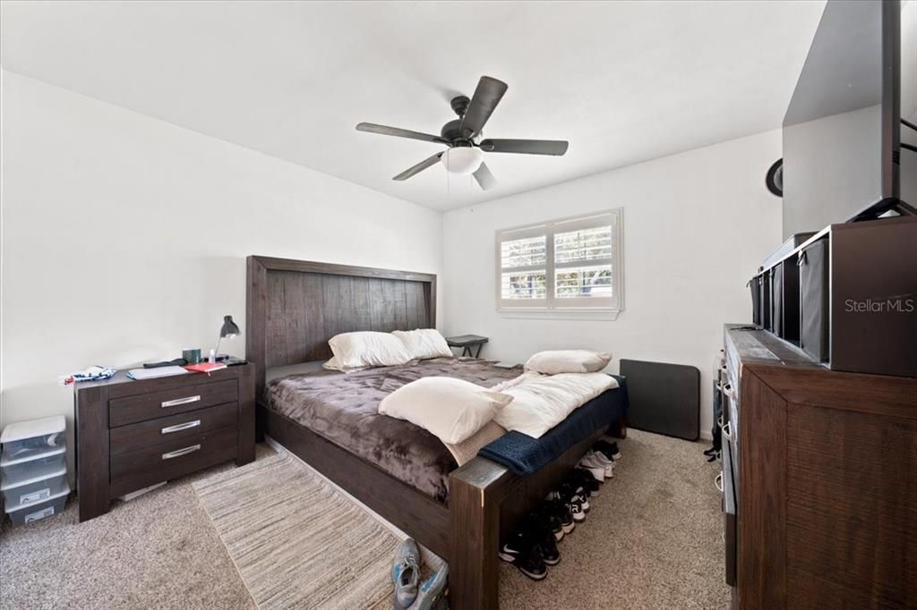 En Venta: $716,500 (3 camas, 2 baños, 1686 Pies cuadrados)