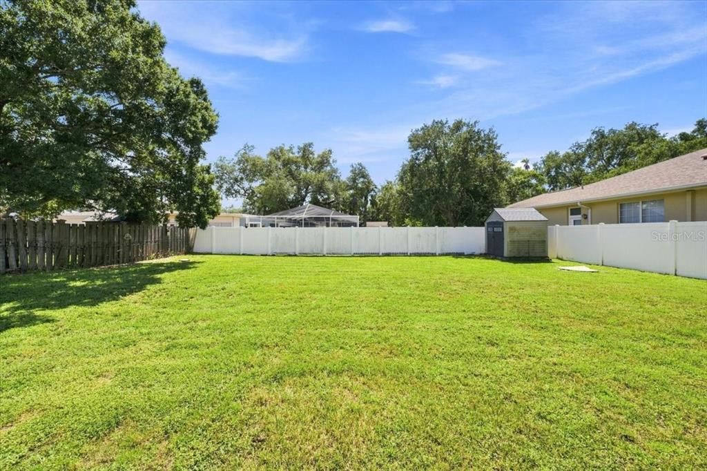 En Venta: $716,500 (3 camas, 2 baños, 1686 Pies cuadrados)