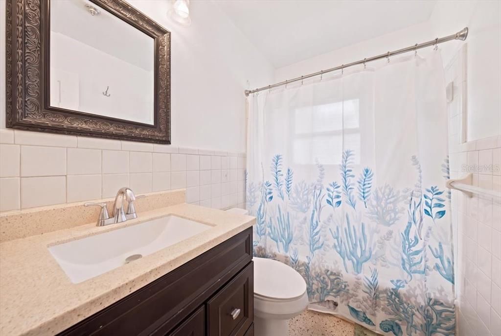 En Venta: $716,500 (3 camas, 2 baños, 1686 Pies cuadrados)