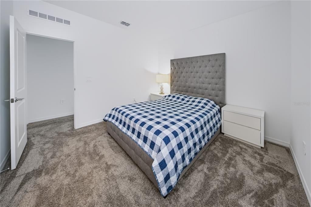 For Sale: $410,000 (3 beds, 2 baths, 2132 Square Feet)