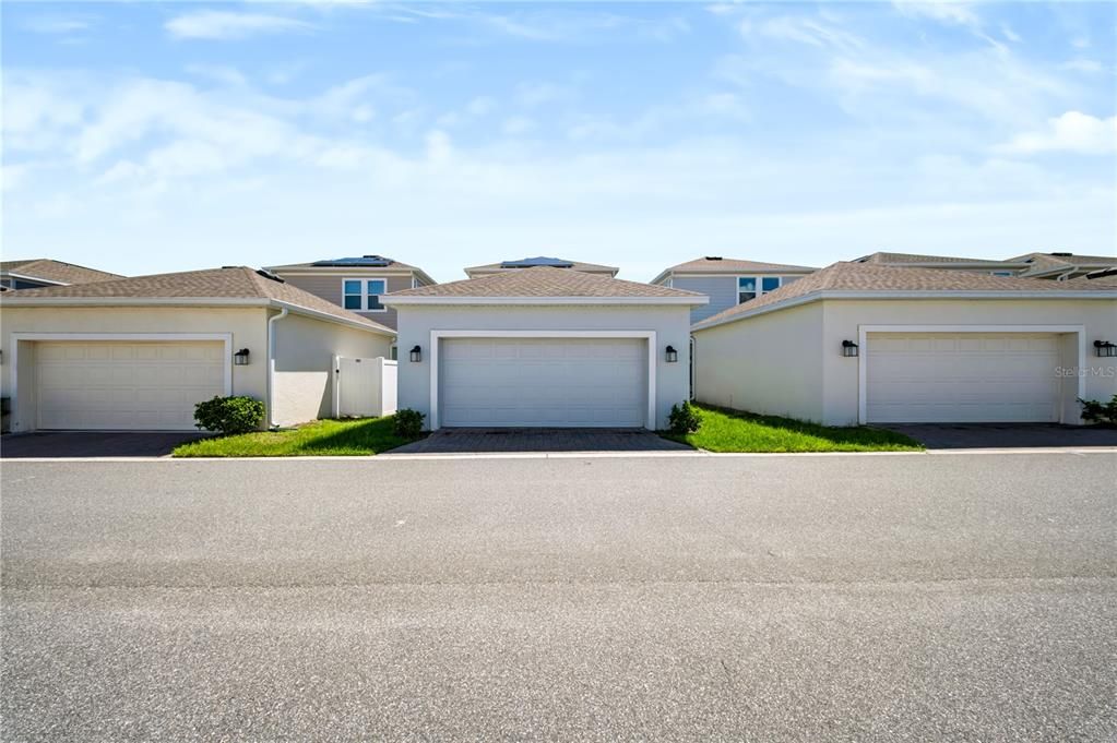 For Sale: $410,000 (3 beds, 2 baths, 2132 Square Feet)
