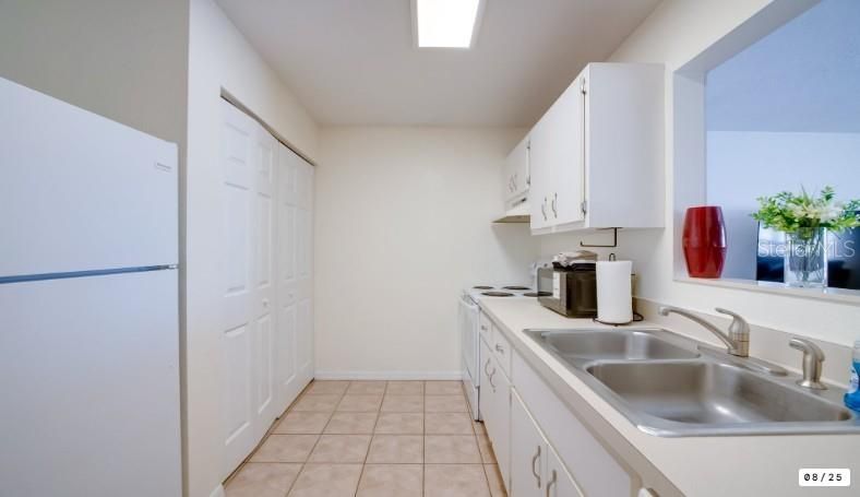 For Rent: $1,500 (2 beds, 2 baths, 1100 Square Feet)