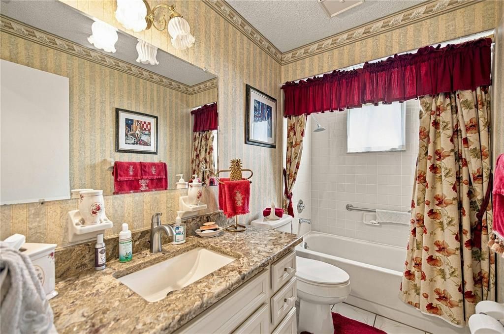 For Sale: $260,900 (3 beds, 2 baths, 1726 Square Feet)