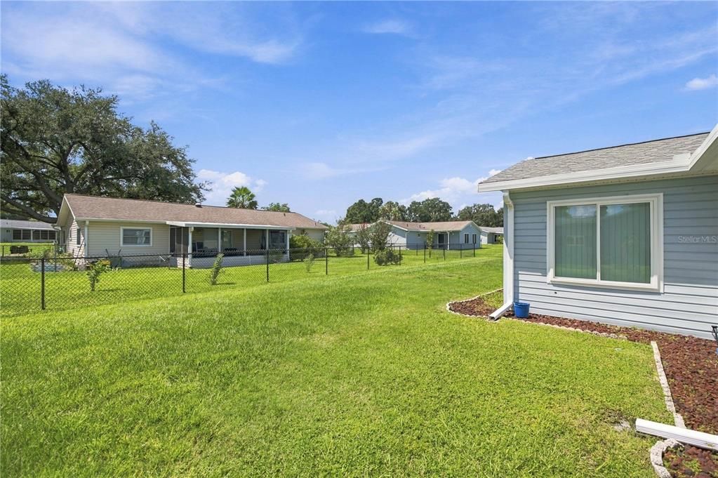 For Sale: $260,900 (3 beds, 2 baths, 1726 Square Feet)