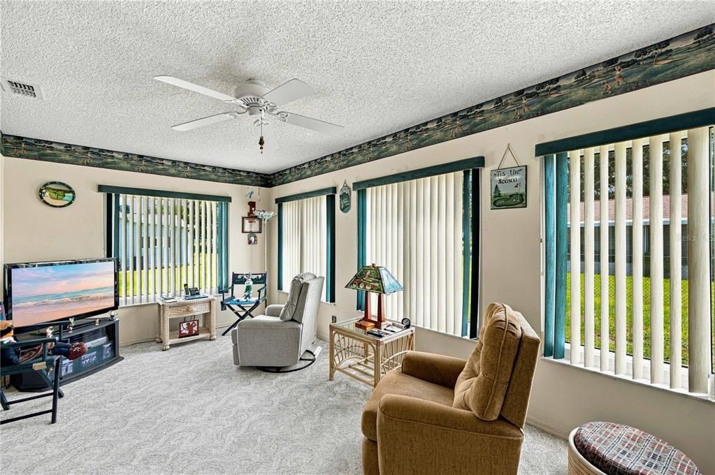 For Sale: $260,900 (3 beds, 2 baths, 1726 Square Feet)