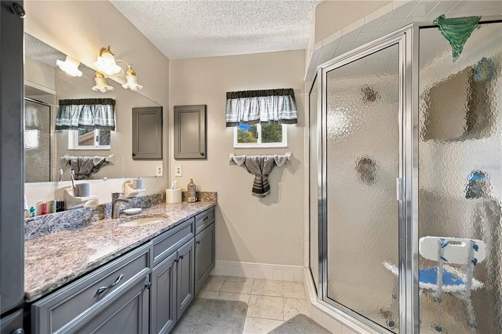 For Sale: $260,900 (3 beds, 2 baths, 1726 Square Feet)