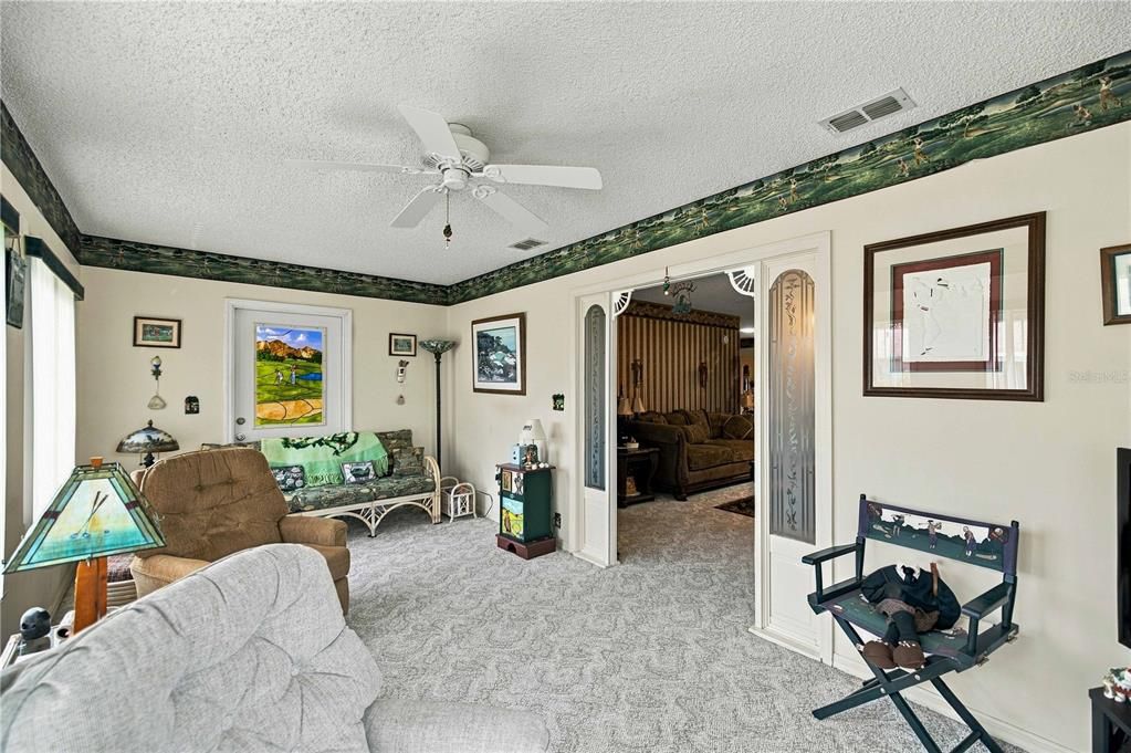 For Sale: $260,900 (3 beds, 2 baths, 1726 Square Feet)