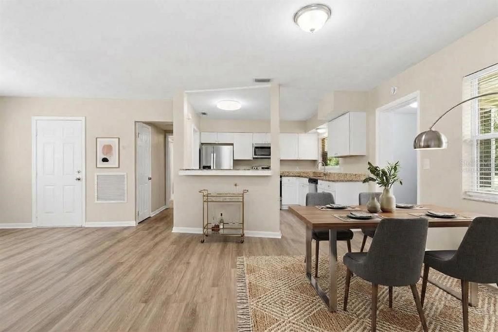 For Sale: $277,000 (4 beds, 2 baths, 1193 Square Feet)