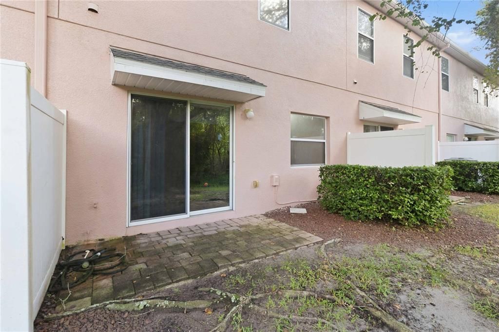 For Sale: $298,000 (3 beds, 2 baths, 1260 Square Feet)