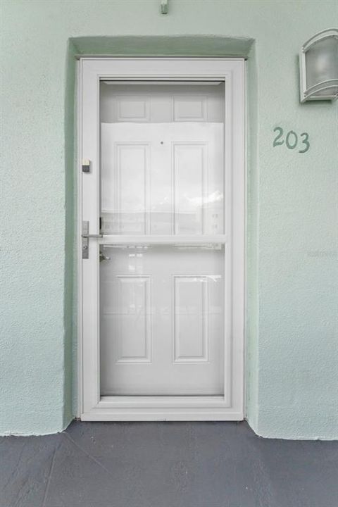For Sale: $87,900 (1 beds, 1 baths, 1150 Square Feet)