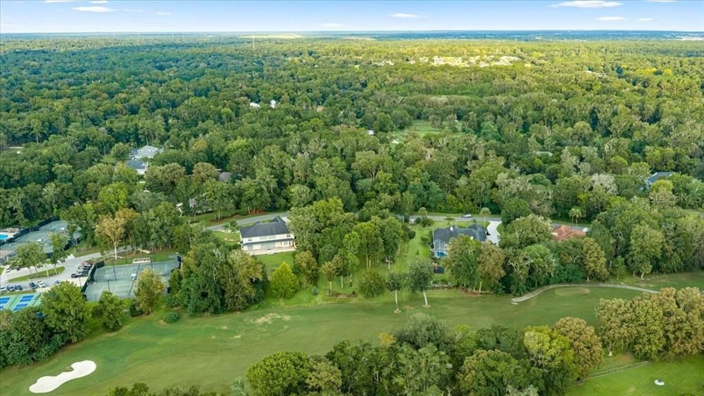 待售: $365,000 (1.01 acres)