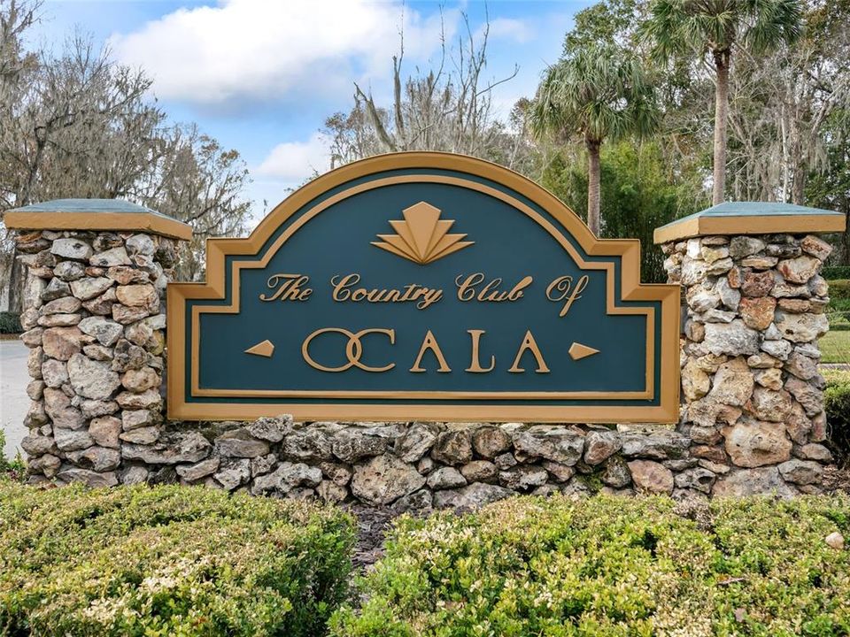 待售: $365,000 (1.01 acres)