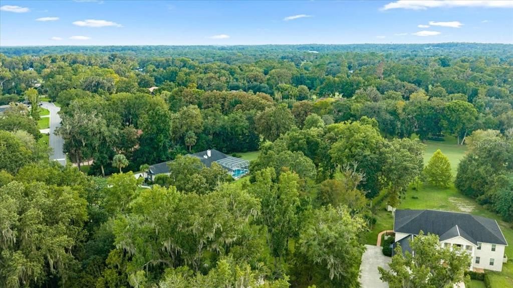 待售: $365,000 (1.01 acres)