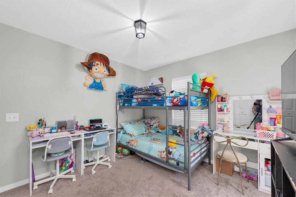 For Sale: $279,000 (3 beds, 2 baths, 1408 Square Feet)