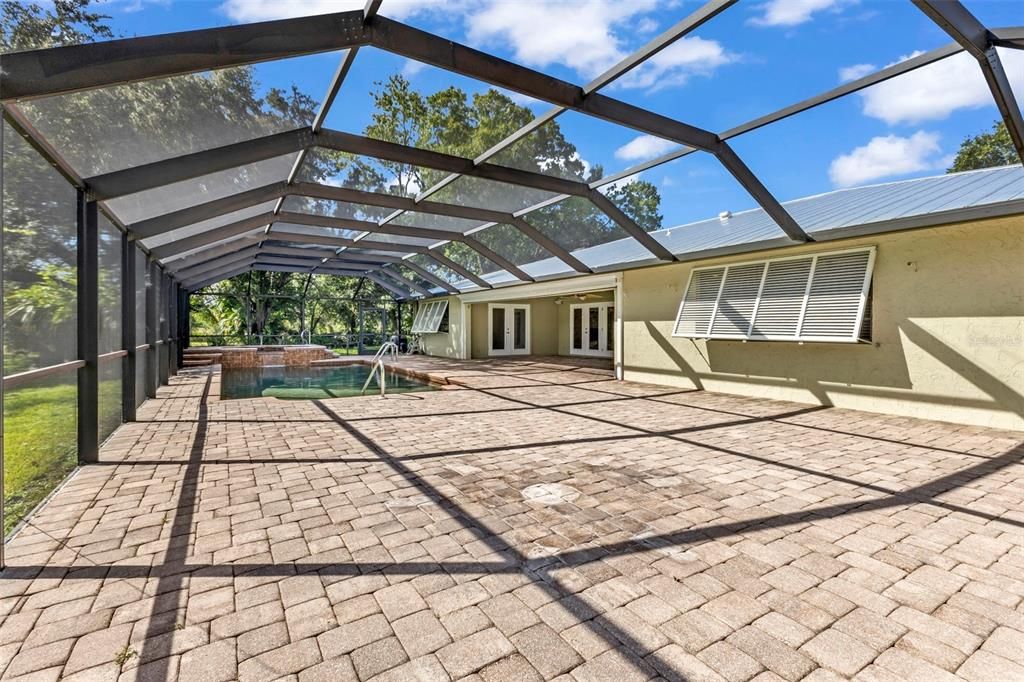 На продажу: $459,900 (4 спален, 3 ванн, 2487 Квадратных фут)