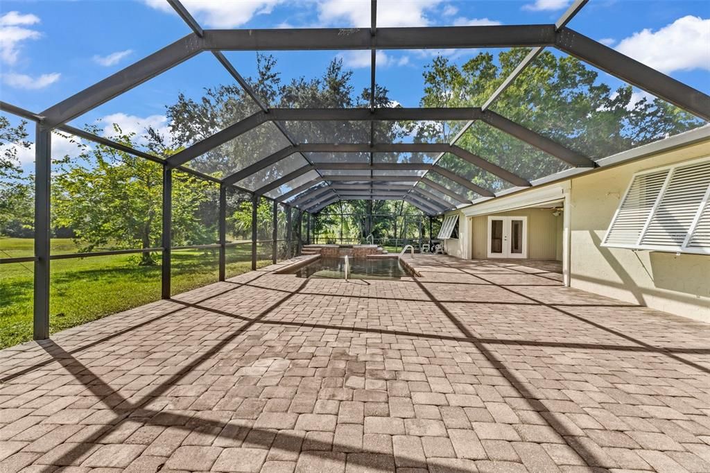 На продажу: $459,900 (4 спален, 3 ванн, 2487 Квадратных фут)