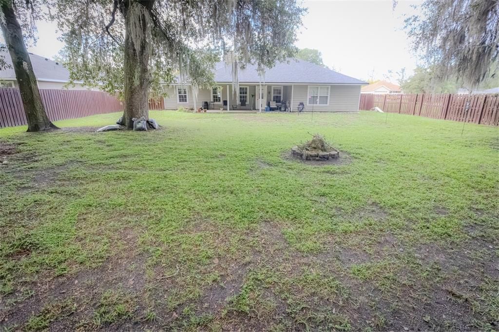 En Venta: $325,000 (3 camas, 2 baños, 1655 Pies cuadrados)