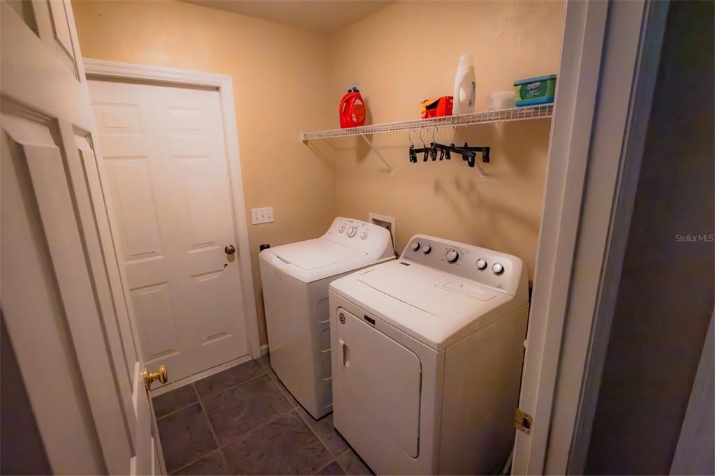 En Venta: $325,000 (3 camas, 2 baños, 1655 Pies cuadrados)