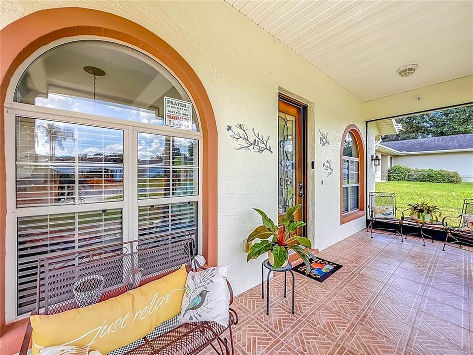 En Venta: $324,900 (3 camas, 2 baños, 1430 Pies cuadrados)