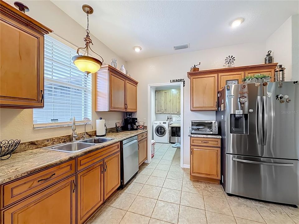 En Venta: $324,900 (3 camas, 2 baños, 1430 Pies cuadrados)