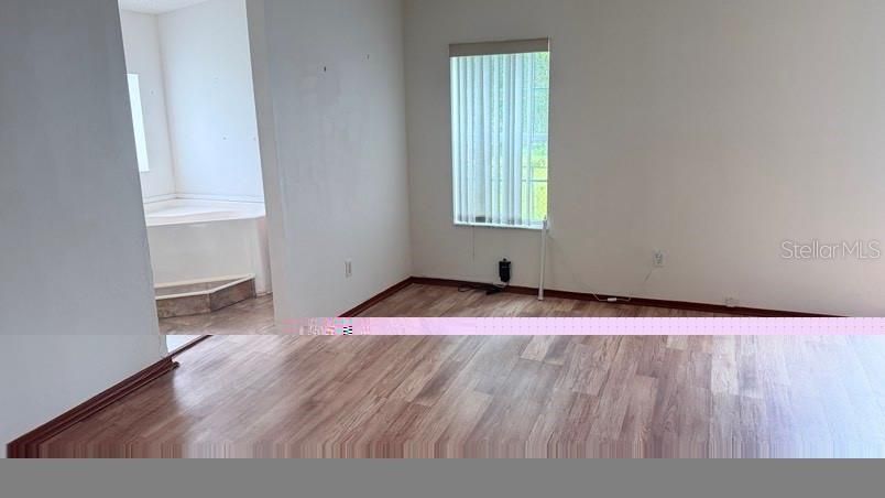 For Rent: $3,200 (3 beds, 2 baths, 2382 Square Feet)