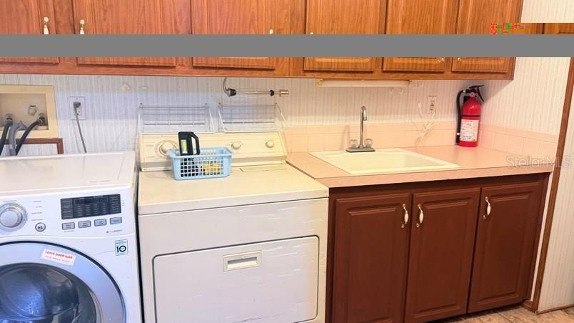For Rent: $3,200 (3 beds, 2 baths, 2382 Square Feet)