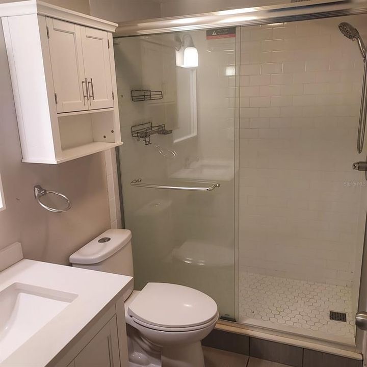 В аренду: $1,800 (2 спален, 2 ванн, 984 Квадратных фут)