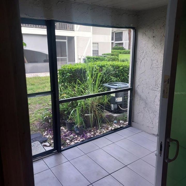 В аренду: $1,800 (2 спален, 2 ванн, 984 Квадратных фут)