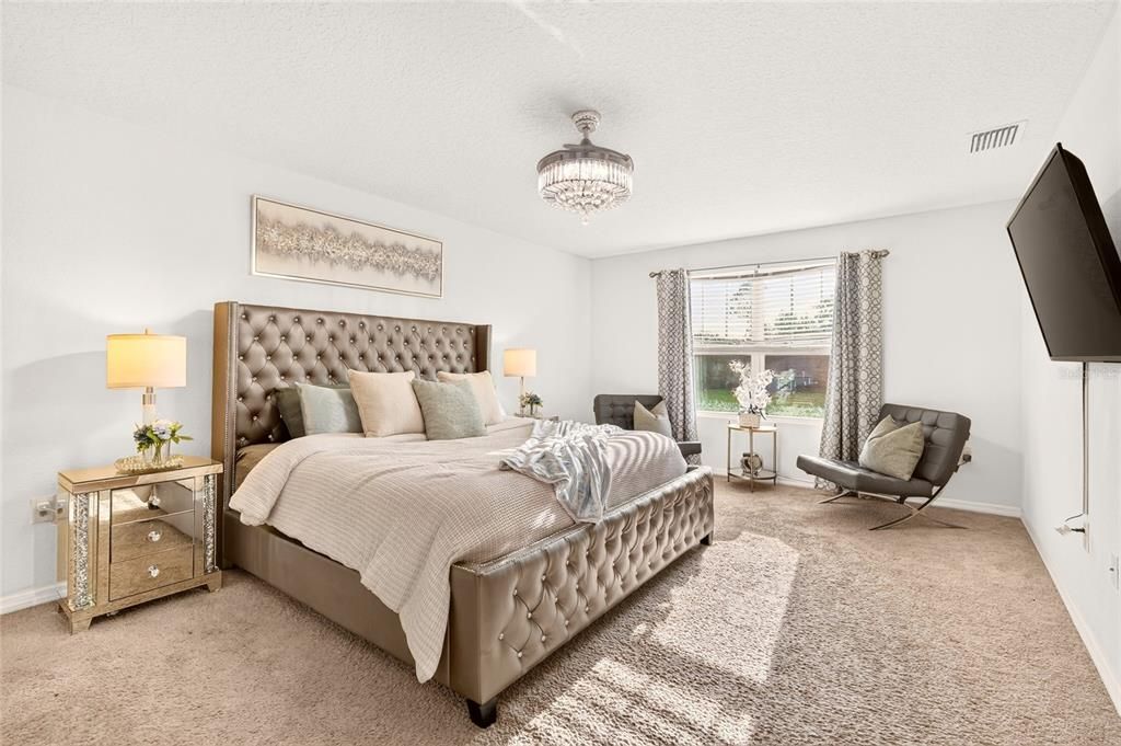 For Sale: $424,900 (5 beds, 3 baths, 2544 Square Feet)