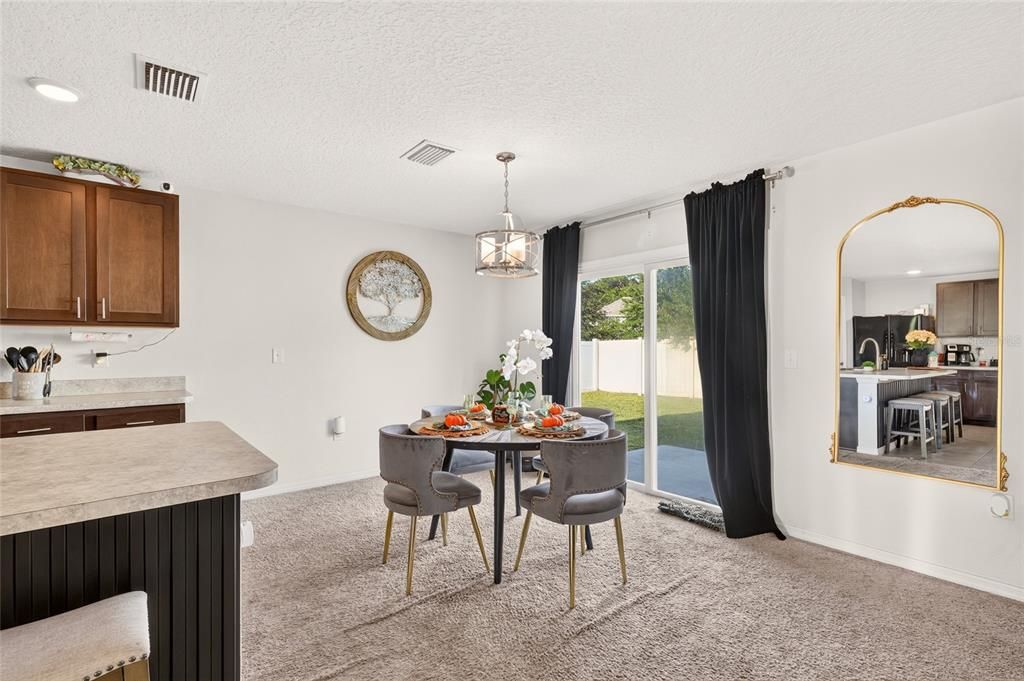 For Sale: $424,900 (5 beds, 3 baths, 2544 Square Feet)