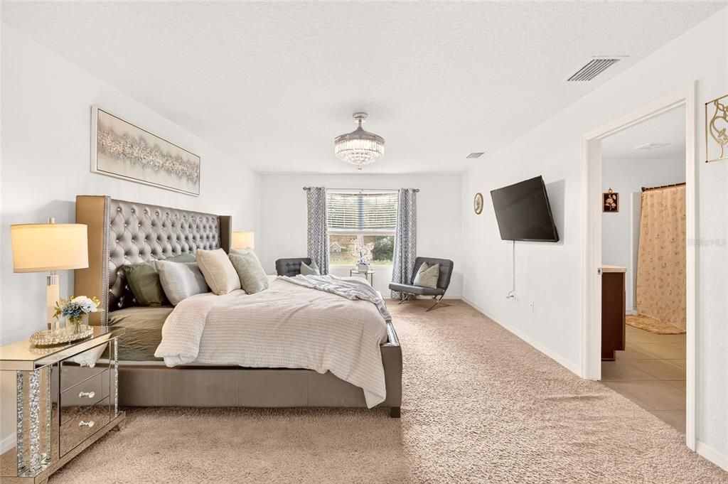 For Sale: $424,900 (5 beds, 3 baths, 2544 Square Feet)
