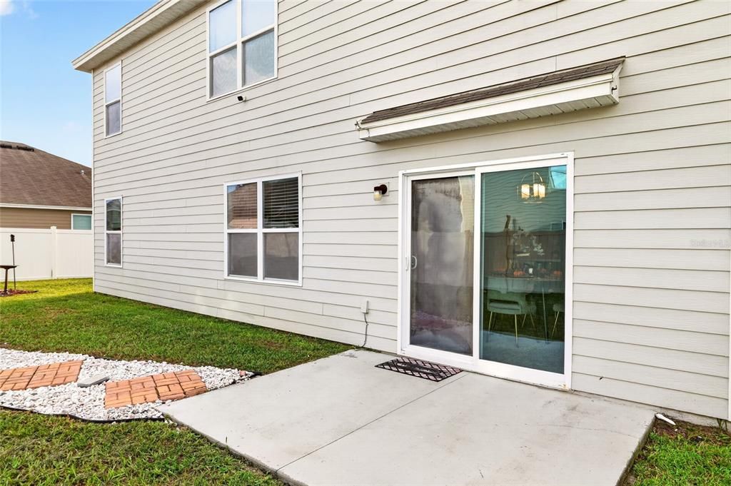 For Sale: $424,900 (5 beds, 3 baths, 2544 Square Feet)