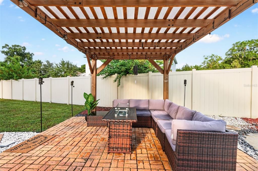 For Sale: $424,900 (5 beds, 3 baths, 2544 Square Feet)